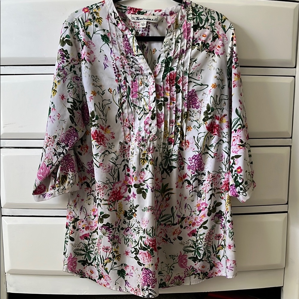 Tantrums White and Pink Pleated Blouse